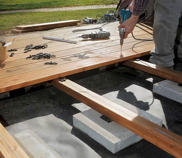 Prix de la pose de terrasse en Suisse