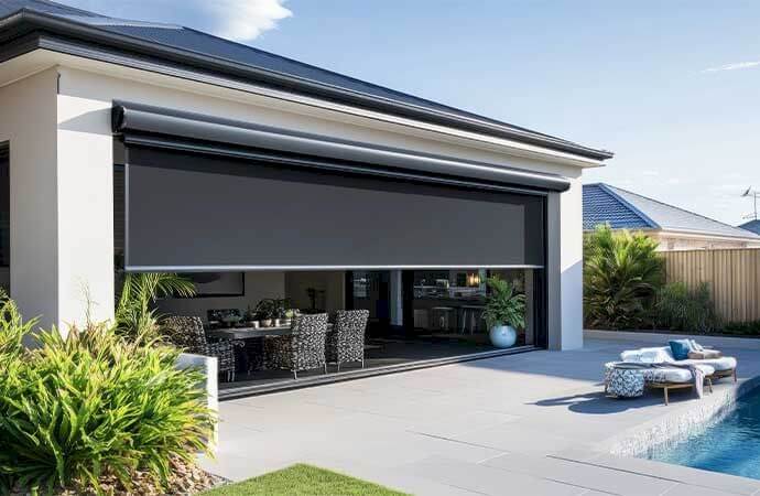 Étapes de pose d’un store banne coffre sur mesure en Suisse romande