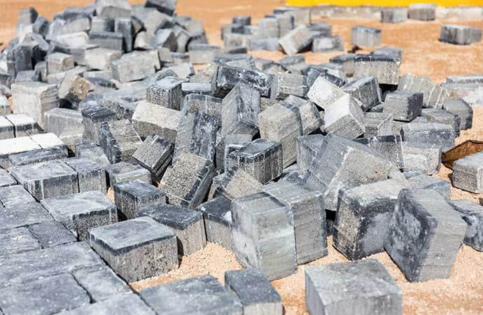 Étapes d’aménagement d’un dallage pavé en Suisse romande